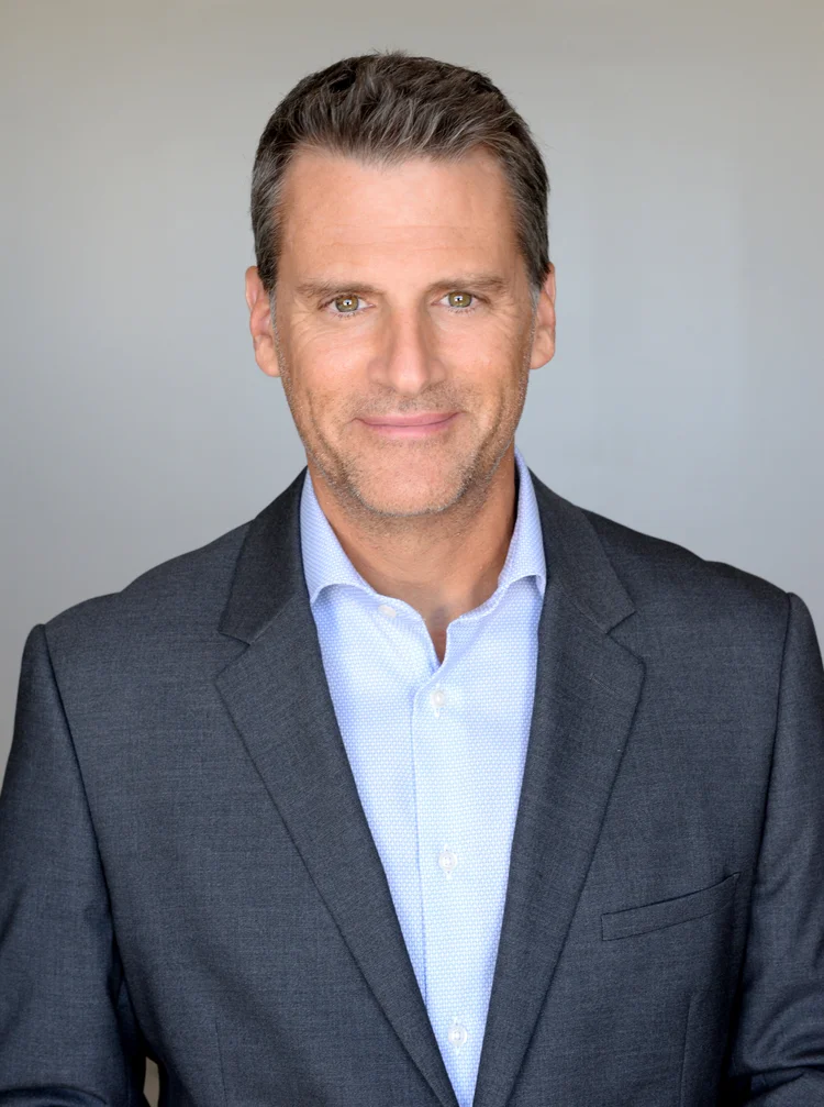 Mike Siegel studio portrait